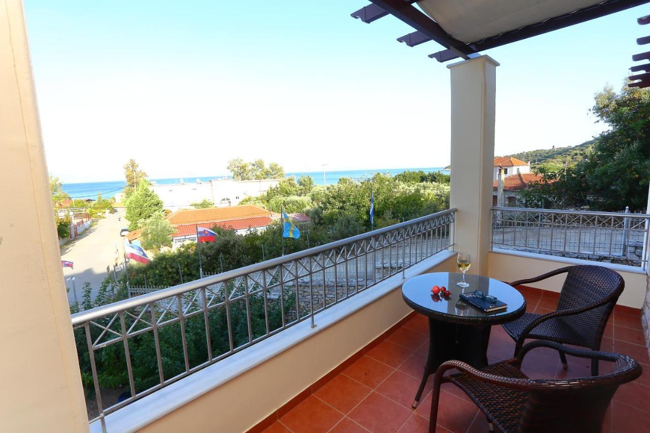 Vathi Hotel Exterior photo