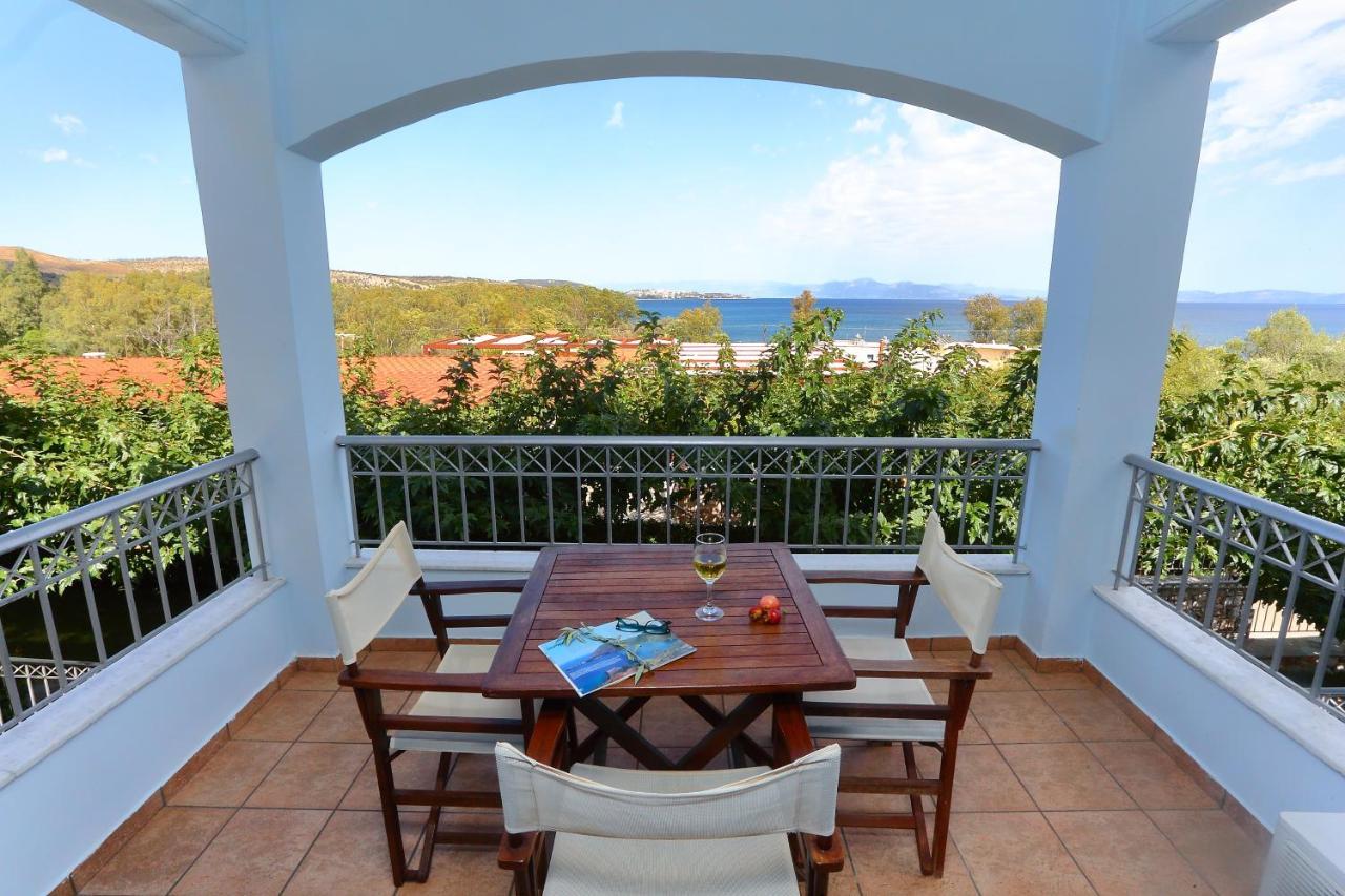 Vathi Hotel Exterior photo